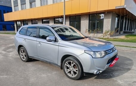 Mitsubishi Outlander III рестайлинг 3, 2012 год, 1 190 000 рублей, 1 фотография