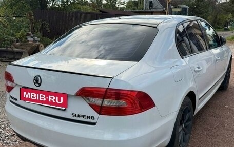Skoda Superb III рестайлинг, 2014 год, 899 000 рублей, 2 фотография