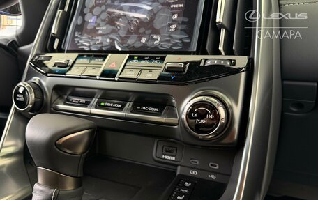 Lexus LX, 2026 год, 19 190 000 рублей, 20 фотография