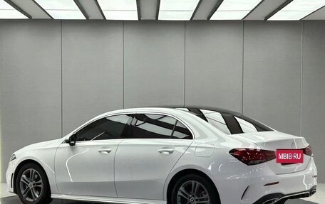 Mercedes-Benz A-Класс, 2022 год, 1 540 000 рублей, 6 фотография
