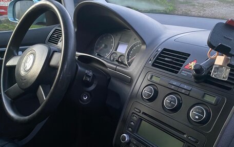 Volkswagen Touran III, 2006 год, 445 000 рублей, 11 фотография