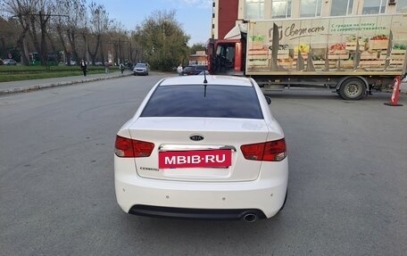 KIA Cerato III, 2012 год, 800 000 рублей, 3 фотография