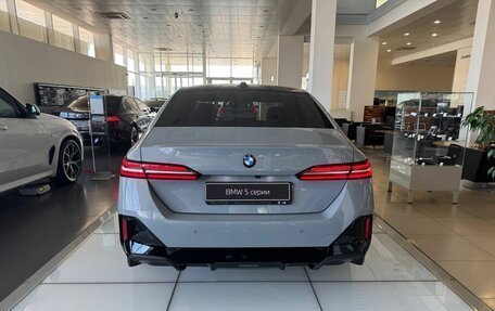 BMW 5 серия, 2025 год, 7 790 000 рублей, 6 фотография