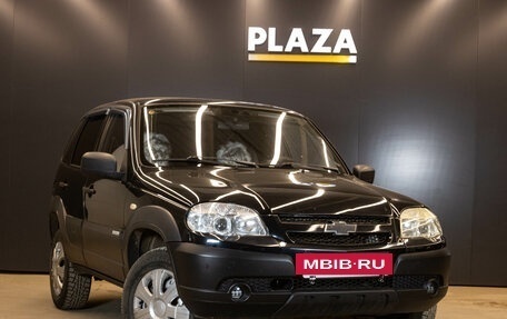 Chevrolet Niva I рестайлинг, 2013 год, 450 000 рублей, 2 фотография