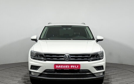 Volkswagen Tiguan II, 2017 год, 1 578 000 рублей, 2 фотография
