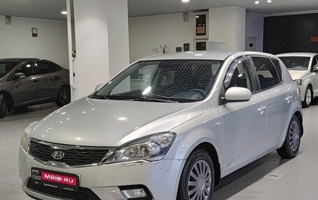 KIA cee'd I рестайлинг, 2010 год, 565 000 рублей, 1 фотография
