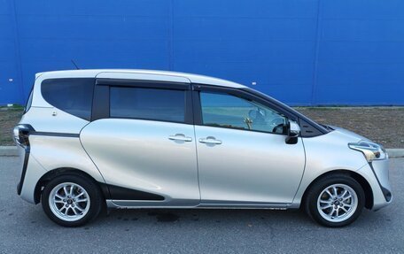 Toyota Sienta II, 2020 год, 1 880 000 рублей, 7 фотография