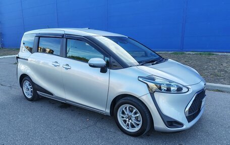Toyota Sienta II, 2020 год, 1 880 000 рублей, 17 фотография