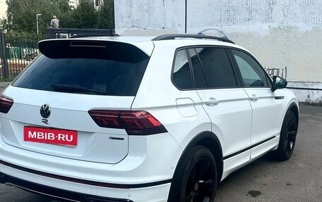 Volkswagen Tiguan II, 2021 год, 3 650 000 рублей, 5 фотография