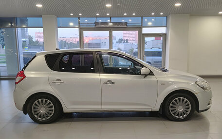 KIA cee'd I рестайлинг, 2010 год, 565 000 рублей, 4 фотография