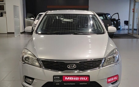 KIA cee'd I рестайлинг, 2010 год, 565 000 рублей, 2 фотография