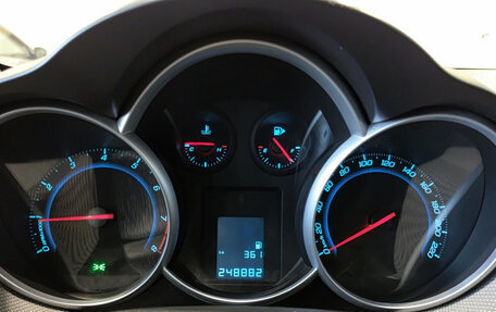 Chevrolet Cruze II, 2013 год, 515 000 рублей, 13 фотография