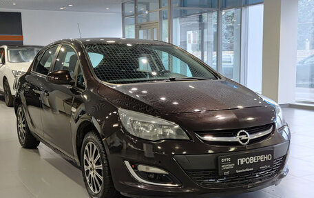 Opel Astra J, 2013 год, 550 000 рублей, 3 фотография