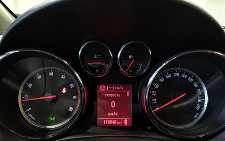 Opel Astra J, 2013 год, 550 000 рублей, 13 фотография