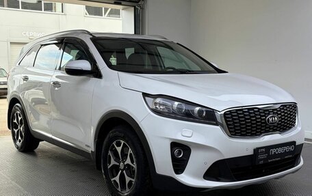 KIA Sorento III Prime рестайлинг, 2019 год, 2 340 000 рублей, 3 фотография