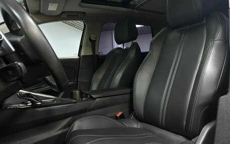 Peugeot 5008 II, 2022 год, 2 799 000 рублей, 10 фотография