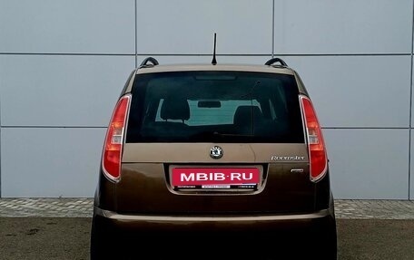 Skoda Roomster, 2012 год, 850 000 рублей, 7 фотография