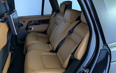 Land Rover Range Rover IV рестайлинг, 2019 год, 7 500 000 рублей, 12 фотография