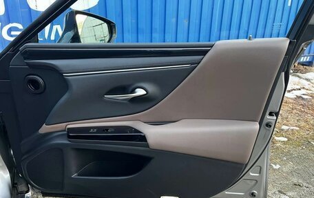 Lexus ES VII, 2023 год, 3 958 000 рублей, 16 фотография