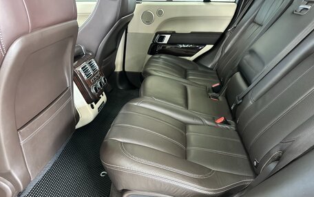 Land Rover Range Rover IV рестайлинг, 2014 год, 3 050 000 рублей, 12 фотография