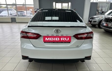 Toyota Camry, 2019 год, 2 900 000 рублей, 6 фотография