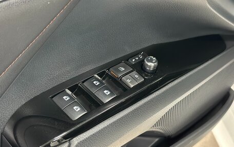 Toyota Camry, 2019 год, 2 900 000 рублей, 9 фотография