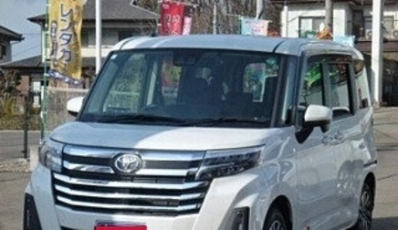 Toyota Roomy I, 2023 год, 777 777 рублей, 1 фотография