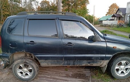 Chevrolet Niva I рестайлинг, 2006 год, 100 000 рублей, 2 фотография