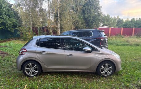 Peugeot 208 II, 2013 год, 650 000 рублей, 4 фотография