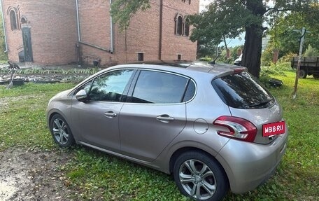Peugeot 208 II, 2013 год, 650 000 рублей, 6 фотография