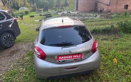 Peugeot 208 II, 2013 год, 650 000 рублей, 5 фотография