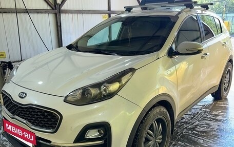 KIA Sportage IV рестайлинг, 2022 год, 1 670 000 рублей, 2 фотография