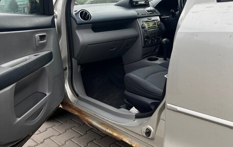 Mazda Demio III (DE), 2005 год, 240 000 рублей, 13 фотография