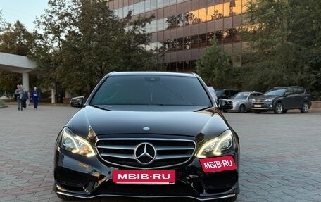 Mercedes-Benz E-Класс, 2014 год, 2 100 000 рублей, 3 фотография