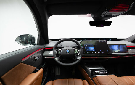 BMW 7 серия, 2026 год, 26 290 000 рублей, 13 фотография
