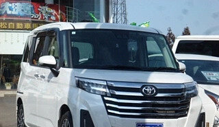 Toyota Roomy I, 2023 год, 777 777 рублей, 3 фотография