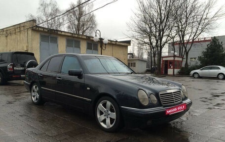 Mercedes-Benz E-Класс, 1998 год, 250 000 рублей, 6 фотография