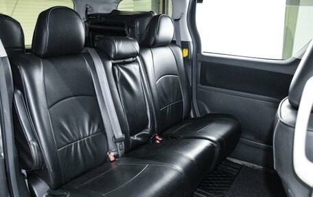 Toyota Vellfire I, 2010 год, 1 750 000 рублей, 11 фотография