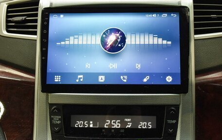 Toyota Vellfire I, 2010 год, 1 750 000 рублей, 18 фотография