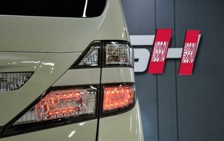 Toyota Vellfire I, 2010 год, 1 750 000 рублей, 7 фотография