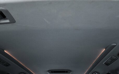 Toyota Vellfire I, 2010 год, 1 750 000 рублей, 26 фотография