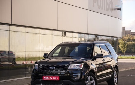 Ford Explorer VI, 2017 год, 3 199 000 рублей, 1 фотография