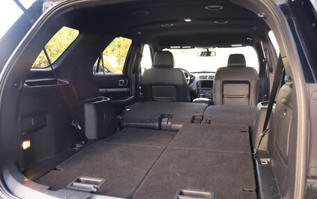 Ford Explorer VI, 2017 год, 3 199 000 рублей, 30 фотография
