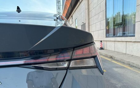 Hyundai Elantra, 2022 год, 1 110 000 рублей, 6 фотография