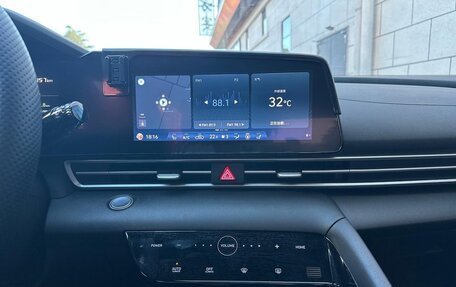 Hyundai Elantra, 2022 год, 1 110 000 рублей, 16 фотография