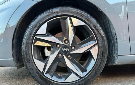 Hyundai Elantra, 2022 год, 1 110 000 рублей, 19 фотография