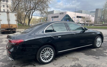 Mercedes-Benz E-Класс, 2021 год, 4 750 000 рублей, 8 фотография