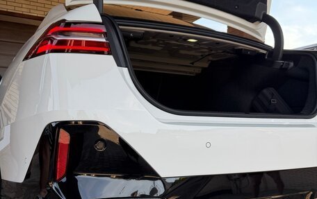 BMW 5 серия, 2025 год, 6 999 000 рублей, 16 фотография