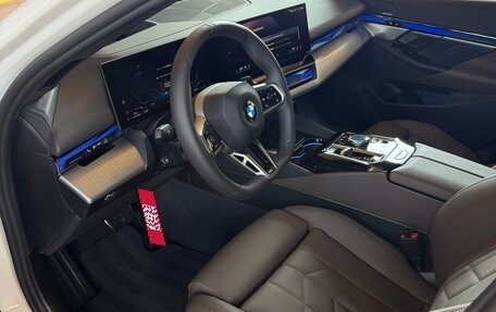 BMW 5 серия, 2025 год, 6 999 000 рублей, 21 фотография