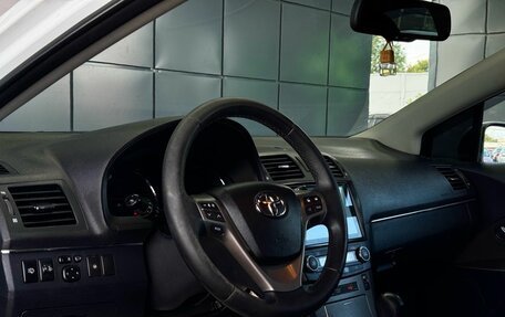 Toyota Avensis III рестайлинг, 2010 год, 1 099 000 рублей, 15 фотография